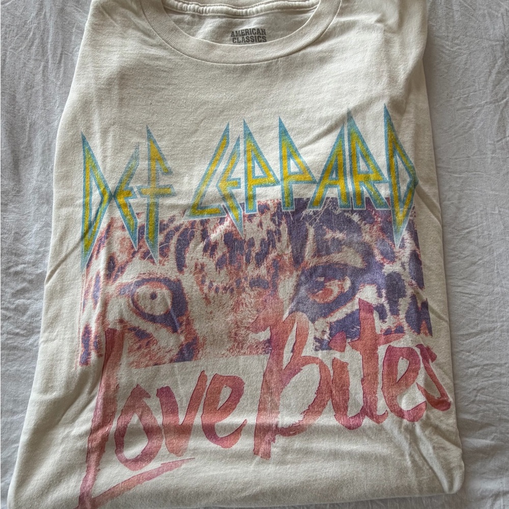 🐆’Love Bites' White Graphic Tee🐆